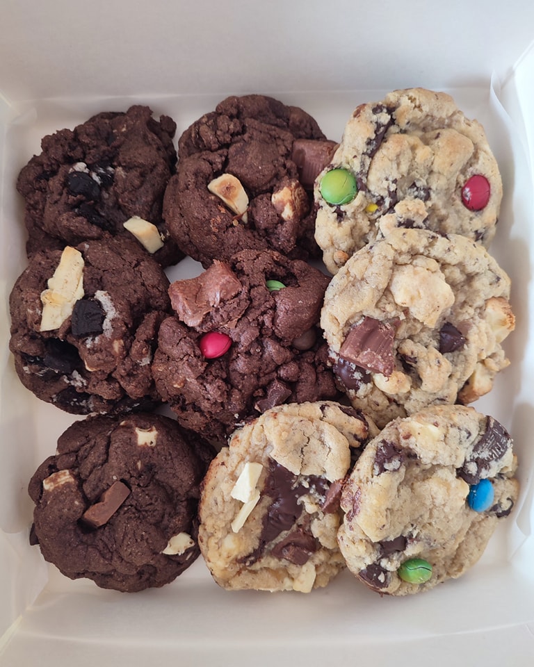 Mix box of cookies